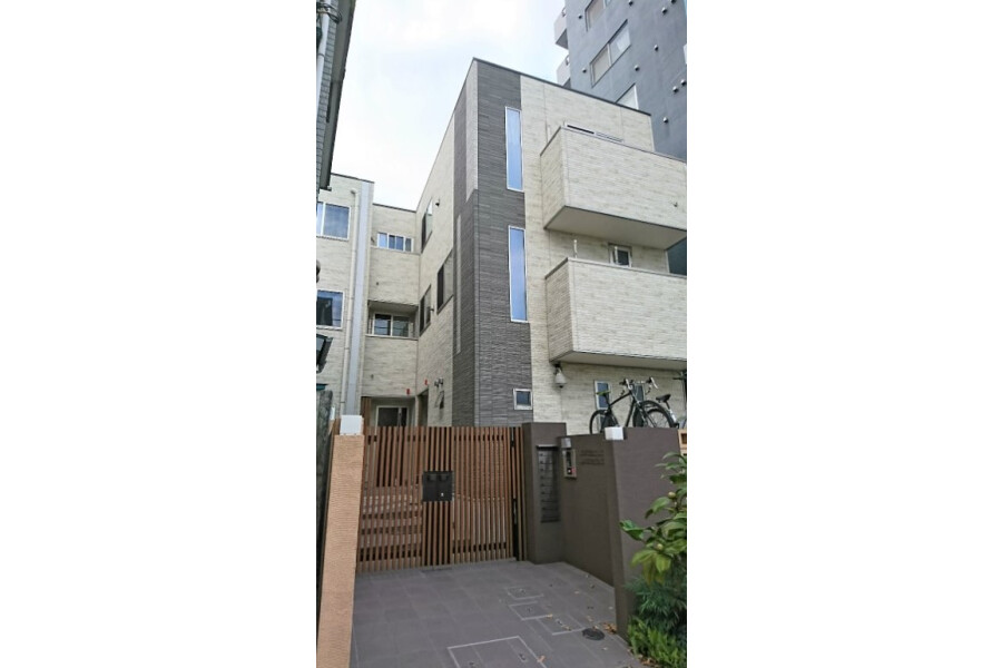 2SLDK Apartment to Buy in Setagaya-ku Interior