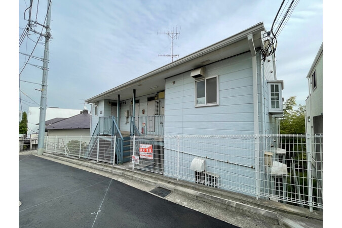 Whole Building Apartment to Buy in Yokohama-shi Naka-ku Exterior