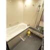 2LDK Apartment to Rent in Shibuya-ku Bathroom