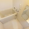 3DK Apartment to Rent in Setagaya-ku Bathroom