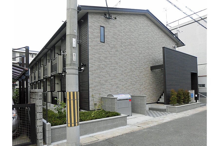 1R Apartment to Rent in Kyoto-shi Yamashina-ku Exterior