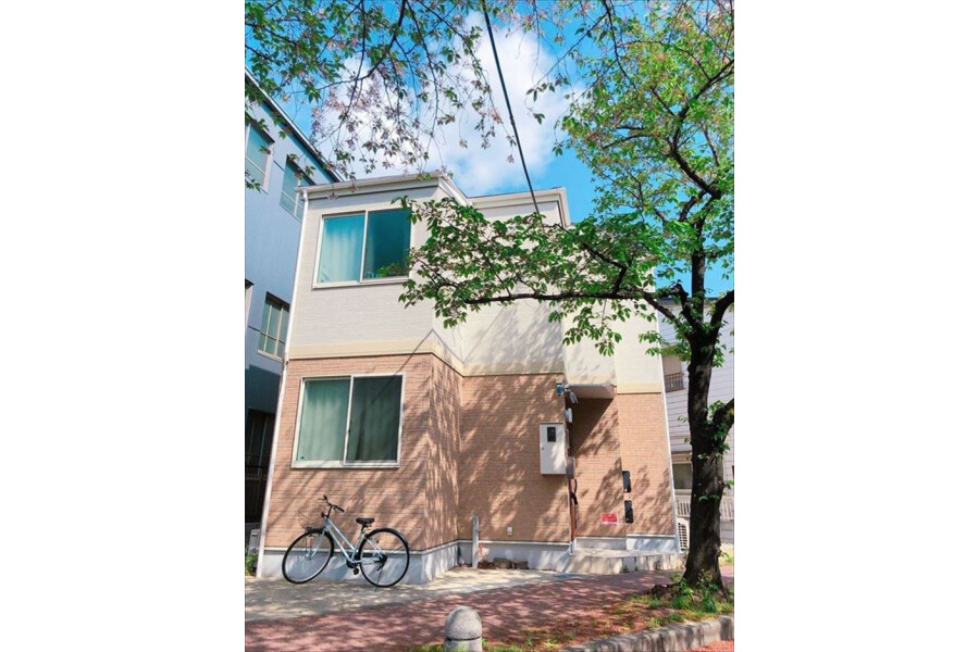 Shared Guesthouse to Rent in Katsushika-ku Exterior