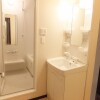 1LDK Apartment to Rent in Chofu-shi Washroom