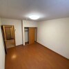 1K Apartment to Rent in Noboribetsu-shi Living Room