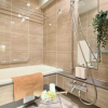 3LDK Apartment to Buy in Chiyoda-ku Bathroom