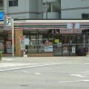 1R Apartment to Rent in Osaka-shi Higashiyodogawa-ku Convenience Store