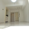 1R Apartment to Rent in Kawasaki-shi Kawasaki-ku Living Room