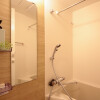 1K Apartment to Rent in Yokohama-shi Minami-ku Bathroom