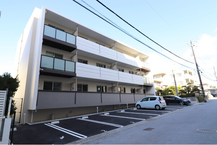 1LDK Apartment to Rent in Naha-shi Exterior