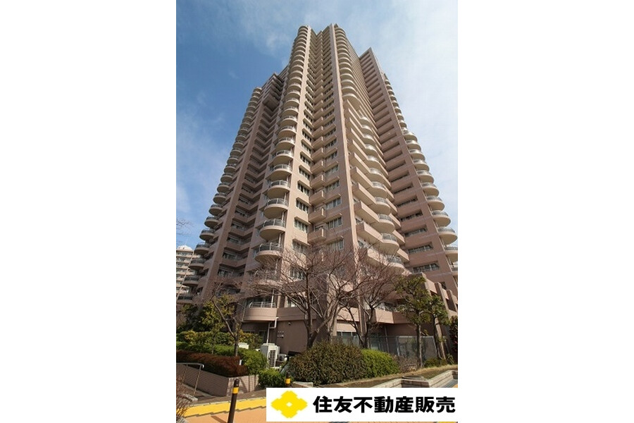 4LDK Apartment to Buy in Adachi-ku Exterior