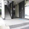 1K Apartment to Rent in Fujisawa-shi Building Entrance