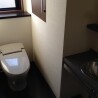 2LDK Apartment to Rent in Bunkyo-ku Toilet