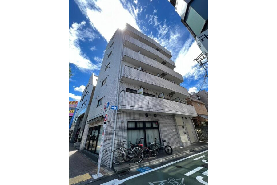 1R Apartment to Buy in Suginami-ku Interior