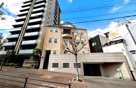 4LDK House in Karakiyocho - Osaka-shi Tennoji-ku